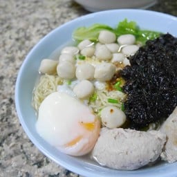 ก๋วยเตี๋ยวนายเจ๊ก พรีเมียร์ สวรรคืวิถี