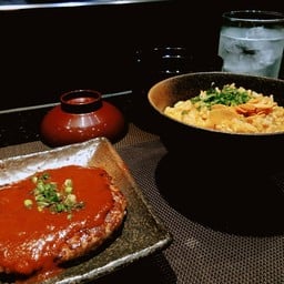 Miyazaki Japanese Teppan Dining เมญ่า เชียงใหม่