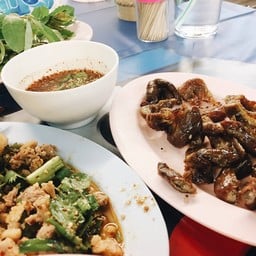 วิชาญลาบเป็ดร้อยเอ็ด