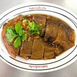 เนื้อเป็ดตุ๋น