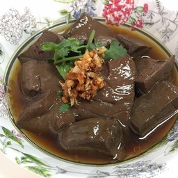 เลือด