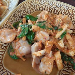 ลูกชิ้นปลากราย (ผัดเผ็ด - ผัดฉ่า)