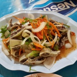 น้ำตกแม่พูล ลับแล