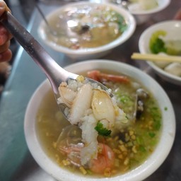 ข้าวต้มเครื่องทะเล Kaohsiung
