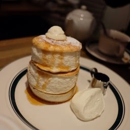 Gram Cafe & Pancakes Shinsaibashi, Osaka