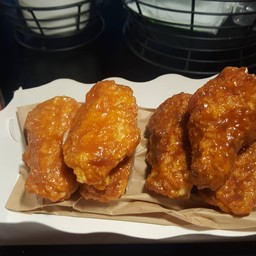 Crispy Chicken ตลาดหัวมุม