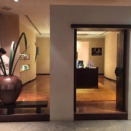 ด้านหน้าของสปา