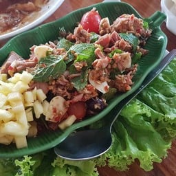รสชาติจัดจ้าน เนื้อปลาทูน่าเยอะมาก แก้เลี่ยนได้ดี