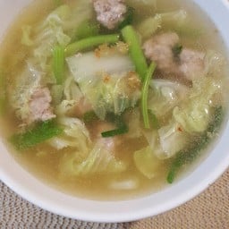 แกงจืดวุ้นเส้นผักกาดขาวหมูสับ