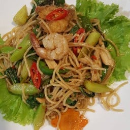 พาสต้าผัดขี้เมาทะเล