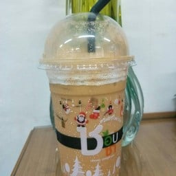 ชอบชา ตลาดเอี่ยมสมบัติ