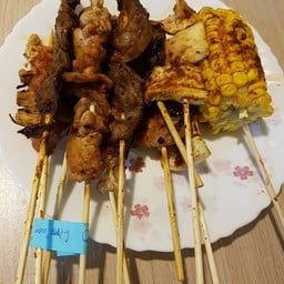bear grill หม่าล่า ตลาดนัดรถไฟศรีนครินทร์