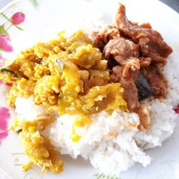 ข้าวราดกับ 2 อย่าง ฿35