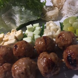 แหนมเนือง