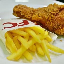 KFC โลตัส พนมสารคาม