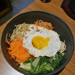 อย่าสั่งเด็ดขาดดด!!! ฝันร้ายของข้าวยำตั้งแต่เคยกินมาเลย น่าจะใช้เป็นข้าวของไทยมั