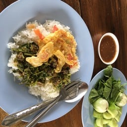 ร้านบ้านริมคลอง แกงใต้