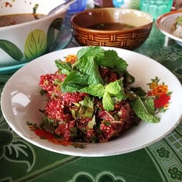 ต้องแวะ (นาคโภชนา)