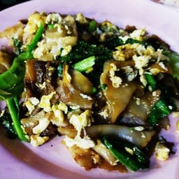 สุกี้รสเด็ด รวมโชคมอลล์