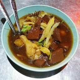 ข้าวมันไก่ สี่แยกตลาดแกรนด์