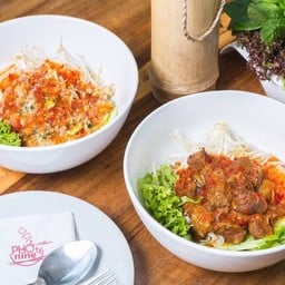 บุ๋นบ่อหมู (Curry pork with rice vermicelli&veggie)