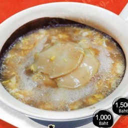 ข้าวหน้าเป๋าฮื้อ (1,500)
