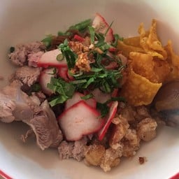ก๋วยเตี๋ยวห้อยขา