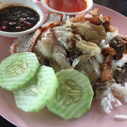 ใบหม่อนข้าวมันไก่