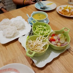 ขนมจีนน้ำยาปูชุดเล็ก