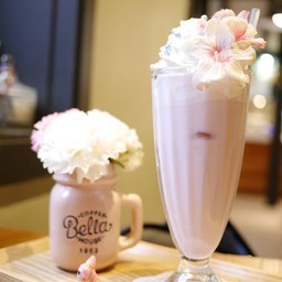 Lovin’ Her Flower Cafe&Bar ฮงแด