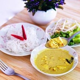 ขนมจีนน้ำยาปูคุณกร ซอยศิริถาวร