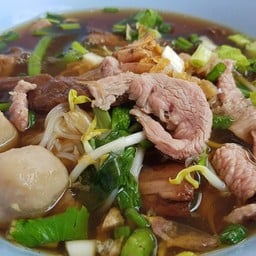 ก๋วยเตี๋ยวเนื้อ ลาดหญ้า11