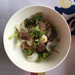 หยาง ก๋วยเตี๋ยวเนื้อวัวหมูตุ๋น พุทธมณฑลสาย3
