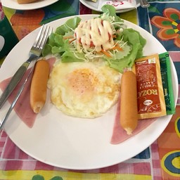 ธนิสารีสอร์ท