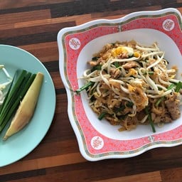 ผัดไทยโคราช ๙ทัพ๙