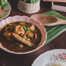 แกงไตปลาทรงเครื่อง