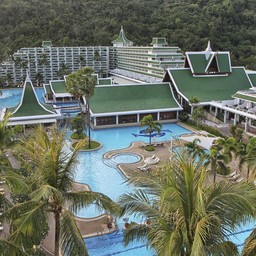 Le MERIDIEN Phuket Beach Resort