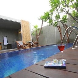 วิลล่าวิลล่า