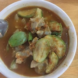 แกงป่าลูกชิ้นปลากราย