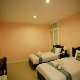 โรงแรมเดอร์พีล