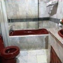 13 เหรียญแอร์พอร์ตแกรนด์รีสอร์ท