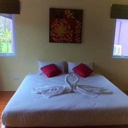 พิรุฬห์สินธุ์รีสอร์ท