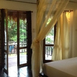 รายารีสอร์ท