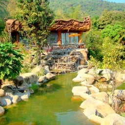 บุรรีสอร์ท