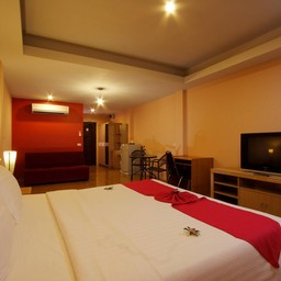 บลูโอเชี่ยนสตูดิโอ