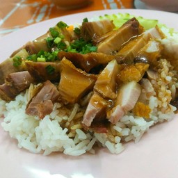 โกคิม ข้าวหมูแดง ข้าวหมูกรอบ