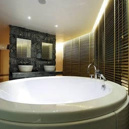 โอ๊คส์ กรุงเทพฯ สาทร