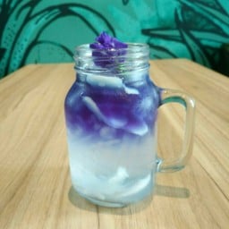 น้ำมะพร้าวอัญชัน