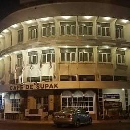 อาคารภายนอก