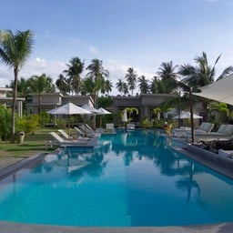 Coconutspalm Resort